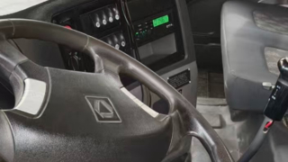 Gru per camion XCMG QY80K5D 2022 - Braccio dritto idraulico - Contrappeso da 25 t - Miglior prezzo