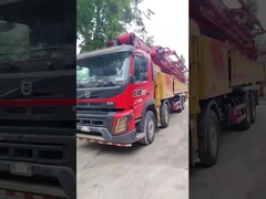 Camione pompa calcestruzzo 62m