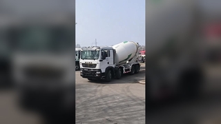 Gru XCMG da 130 tonnellate del 2018 usata con prestazioni elevate